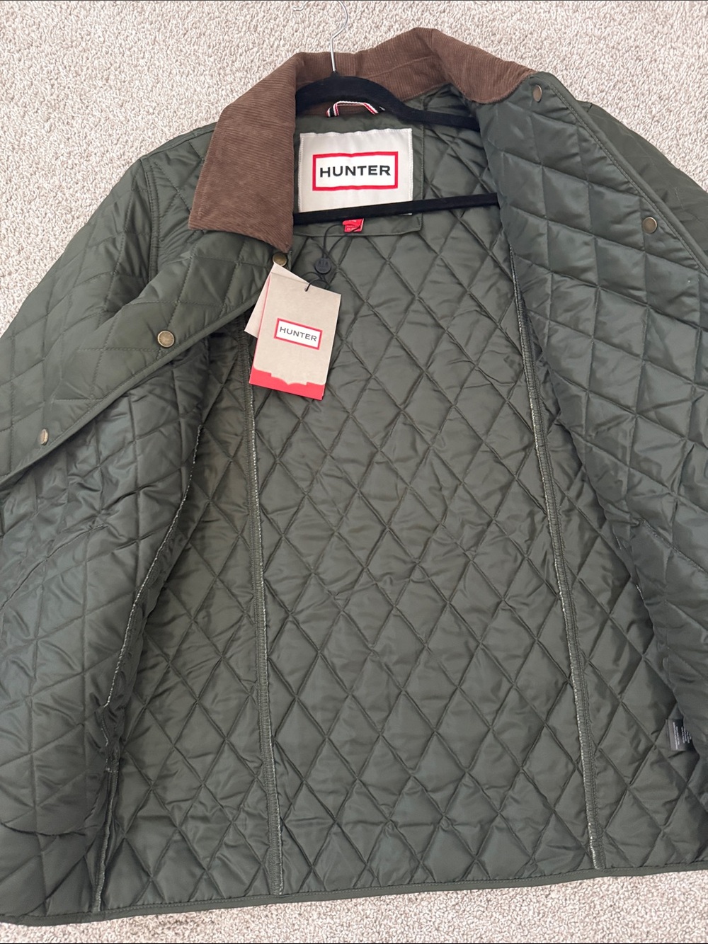Hunter Quilted Olive Green Rachel jacket with Brown Corduroy Collar - Picture 8 of 10